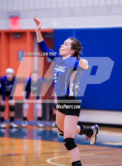 Thumbnail 2 in Cornwall Central vs. Wallkill (Section 9 Class A Final) photogallery.