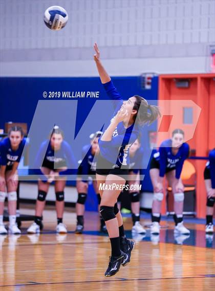 Thumbnail 1 in Cornwall Central vs. Wallkill (Section 9 Class A Final) photogallery.