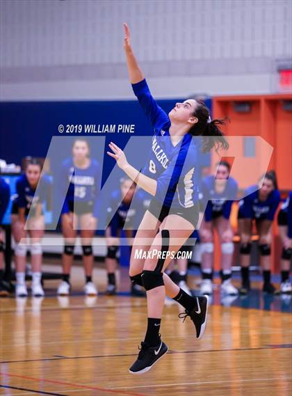 Thumbnail 1 in Cornwall Central vs. Wallkill (Section 9 Class A Final) photogallery.