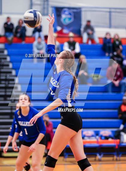 Thumbnail 3 in Cornwall Central vs. Wallkill (Section 9 Class A Final) photogallery.