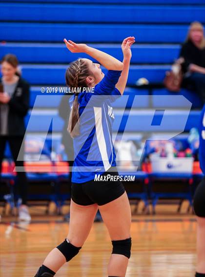 Thumbnail 2 in Cornwall Central vs. Wallkill (Section 9 Class A Final) photogallery.