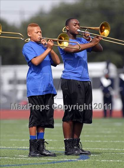 Thumbnail 1 in Wilmer-Hutchins @ Ranchview photogallery.