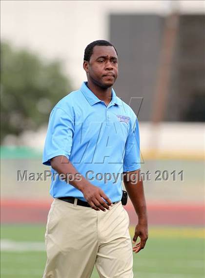 Thumbnail 3 in Wilmer-Hutchins @ Ranchview photogallery.