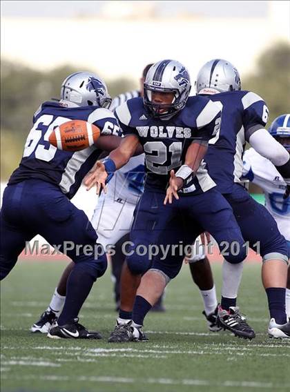 Thumbnail 1 in Wilmer-Hutchins @ Ranchview photogallery.