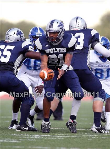 Thumbnail 3 in Wilmer-Hutchins @ Ranchview photogallery.