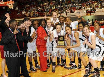 Thumbnail 2 in Butler vs. Green Hope (NCHSAA Class 4A Final) photogallery.