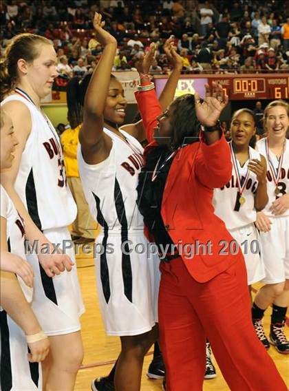 Thumbnail 3 in Butler vs. Green Hope (NCHSAA Class 4A Final) photogallery.