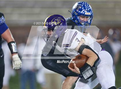 Thumbnail 3 in North Platte vs. Marionville (MSHSAA Class 1 Championship) photogallery.