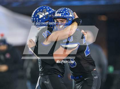 Thumbnail 1 in North Platte vs. Marionville (MSHSAA Class 1 Championship) photogallery.