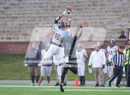 Thumbnail 2 in North Platte vs. Marionville (MSHSAA Class 1 Championship) photogallery.