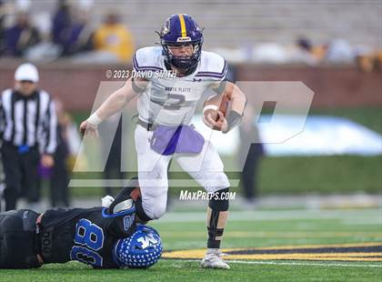 Thumbnail 2 in North Platte vs. Marionville (MSHSAA Class 1 Championship) photogallery.