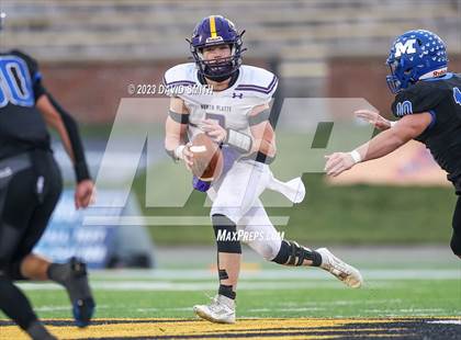 Thumbnail 1 in North Platte vs. Marionville (MSHSAA Class 1 Championship) photogallery.