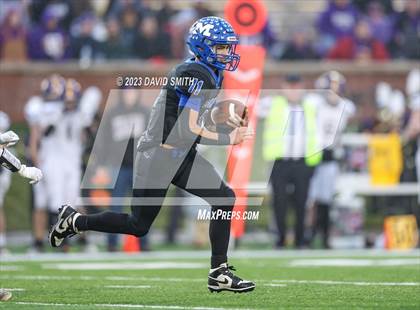 Thumbnail 3 in North Platte vs. Marionville (MSHSAA Class 1 Championship) photogallery.