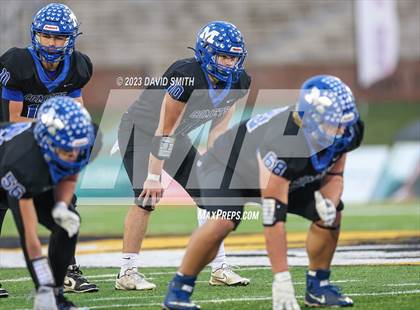 Thumbnail 3 in North Platte vs. Marionville (MSHSAA Class 1 Championship) photogallery.