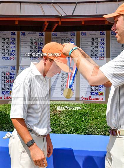 Thumbnail 2 in UIL 5A Golf Final Awards photogallery.