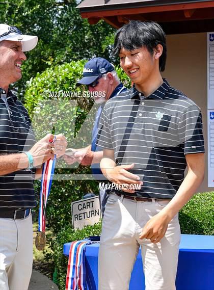 Thumbnail 3 in UIL 5A Golf Final Awards photogallery.