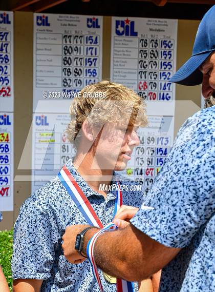 Thumbnail 1 in UIL 5A Golf Final Awards photogallery.