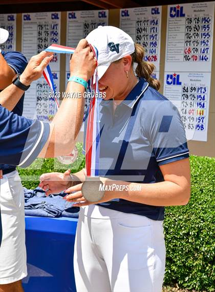 Thumbnail 2 in UIL 5A Golf Final Awards photogallery.
