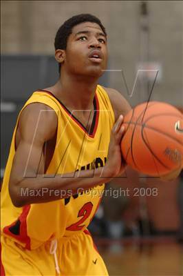 Thumbnail 3 in Santa Margarita vs. Dominguez (Nike Extravaganza) photogallery.