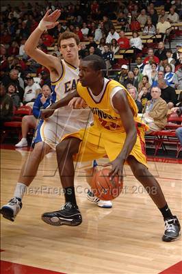 Thumbnail 2 in Santa Margarita vs. Dominguez (Nike Extravaganza) photogallery.
