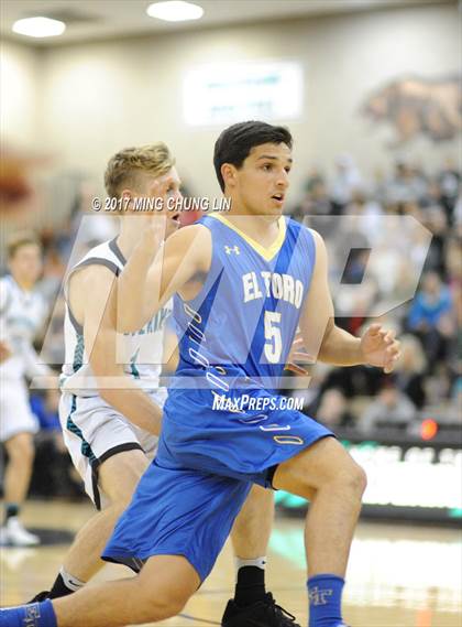 Thumbnail 3 in El Toro @ Aliso Niguel photogallery.