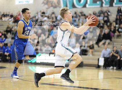 Thumbnail 3 in El Toro @ Aliso Niguel photogallery.