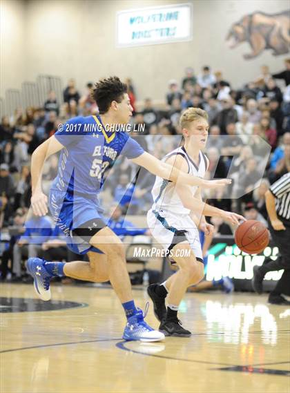 Thumbnail 3 in El Toro @ Aliso Niguel photogallery.