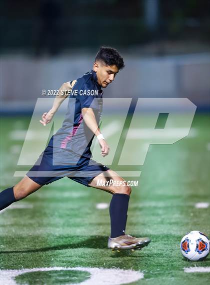 Thumbnail 2 in Riverbank vs. Delhi (CIF SJS D5 Finals) photogallery.