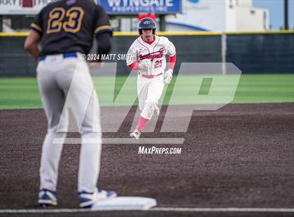 Thumbnail 2 in Orem @ Springville (UHSAA 5A Bracket 1 Round 1) photogallery.