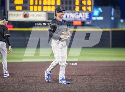 Thumbnail 3 in Orem @ Springville (UHSAA 5A Bracket 1 Round 1) photogallery.