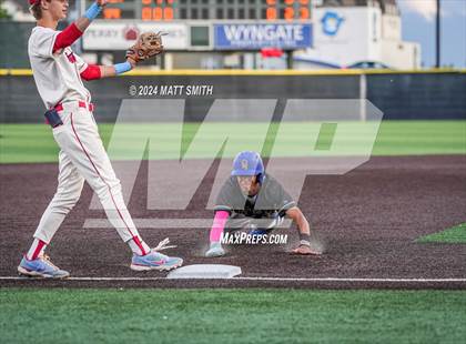 Thumbnail 2 in Orem @ Springville (UHSAA 5A Bracket 1 Round 1) photogallery.