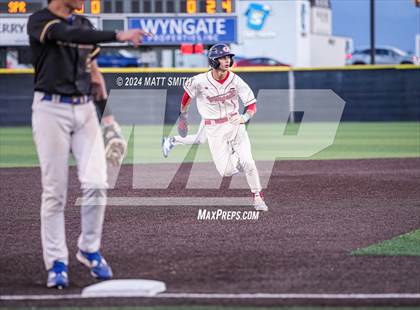 Thumbnail 2 in Orem @ Springville (UHSAA 5A Bracket 1 Round 1) photogallery.
