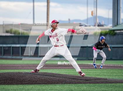 Thumbnail 2 in Orem @ Springville (UHSAA 5A Bracket 1 Round 1) photogallery.
