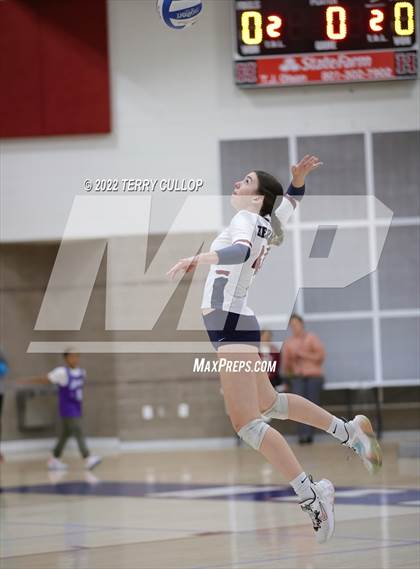 Thumbnail 3 in Mountain Ridge @ Herriman photogallery.
