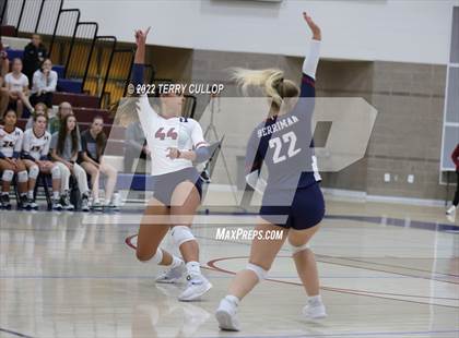 Thumbnail 2 in Mountain Ridge @ Herriman photogallery.