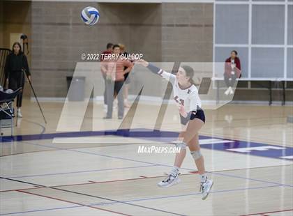 Thumbnail 3 in Mountain Ridge @ Herriman photogallery.