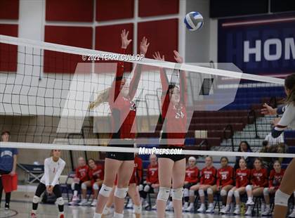 Thumbnail 1 in Mountain Ridge @ Herriman photogallery.