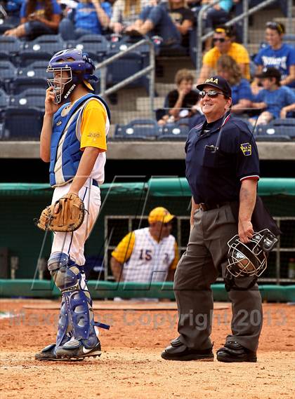 Thumbnail 2 in Johnsonburg vs. Canton (PIAA Class A Final) photogallery.