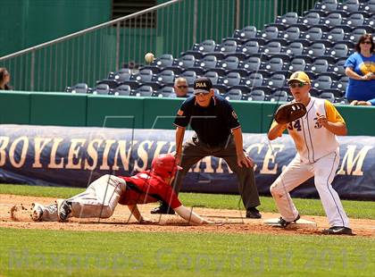Thumbnail 3 in Johnsonburg vs. Canton (PIAA Class A Final) photogallery.