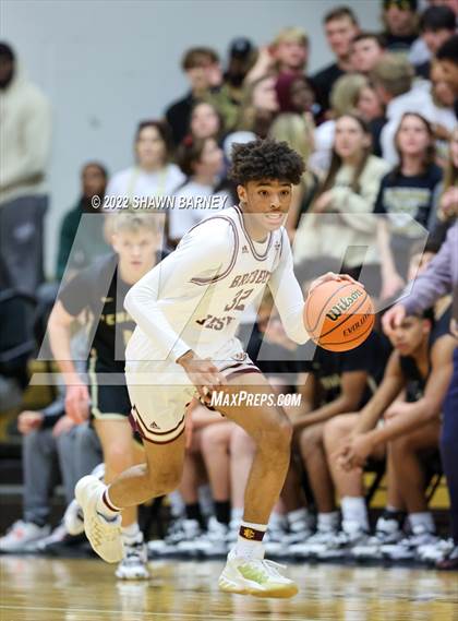 Thumbnail 2 in Lebanon vs. Brebeuf Jesuit Preparatory (IHSAA Class 3A Boys Sectional Round 1) photogallery.