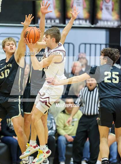 Thumbnail 3 in Lebanon vs. Brebeuf Jesuit Preparatory (IHSAA Class 3A Boys Sectional Round 1) photogallery.