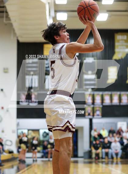 Thumbnail 3 in Lebanon vs. Brebeuf Jesuit Preparatory (IHSAA Class 3A Boys Sectional Round 1) photogallery.