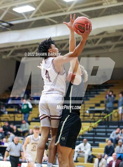Thumbnail 1 in Lebanon vs. Brebeuf Jesuit Preparatory (IHSAA Class 3A Boys Sectional Round 1) photogallery.