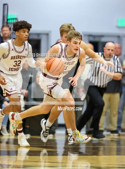 Thumbnail 3 in Lebanon vs. Brebeuf Jesuit Preparatory (IHSAA Class 3A Boys Sectional Round 1) photogallery.