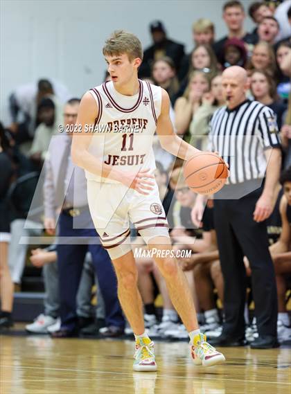 Thumbnail 2 in Lebanon vs. Brebeuf Jesuit Preparatory (IHSAA Class 3A Boys Sectional Round 1) photogallery.
