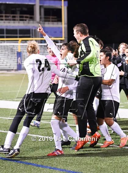 Thumbnail 2 in Clark vs Lee [Robert E.] (6A Region 4 Area) photogallery.