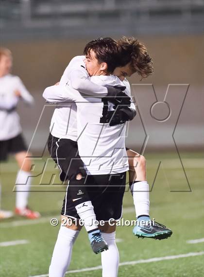 Thumbnail 1 in Clark vs Lee [Robert E.] (6A Region 4 Area) photogallery.