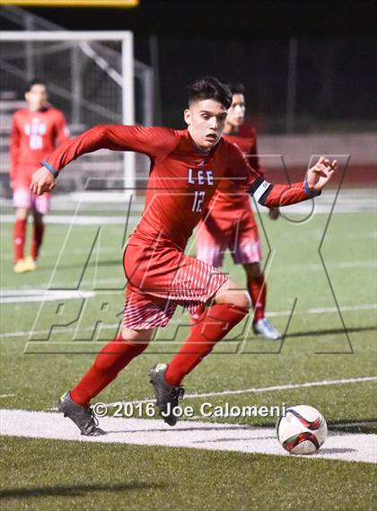 Thumbnail 3 in Clark vs Lee [Robert E.] (6A Region 4 Area) photogallery.