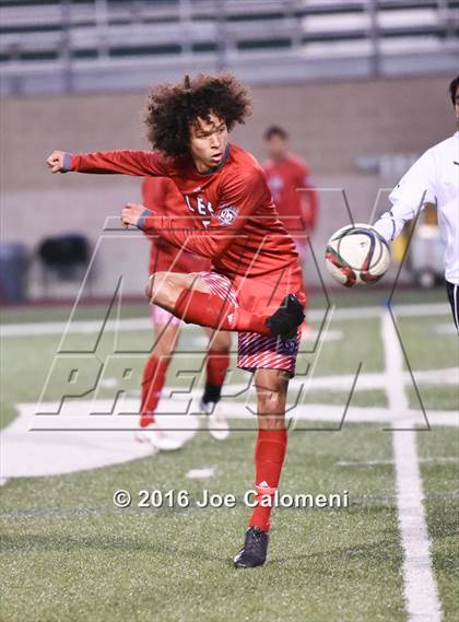 Thumbnail 2 in Clark vs Lee [Robert E.] (6A Region 4 Area) photogallery.