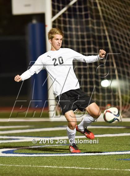 Thumbnail 1 in Clark vs Lee [Robert E.] (6A Region 4 Area) photogallery.